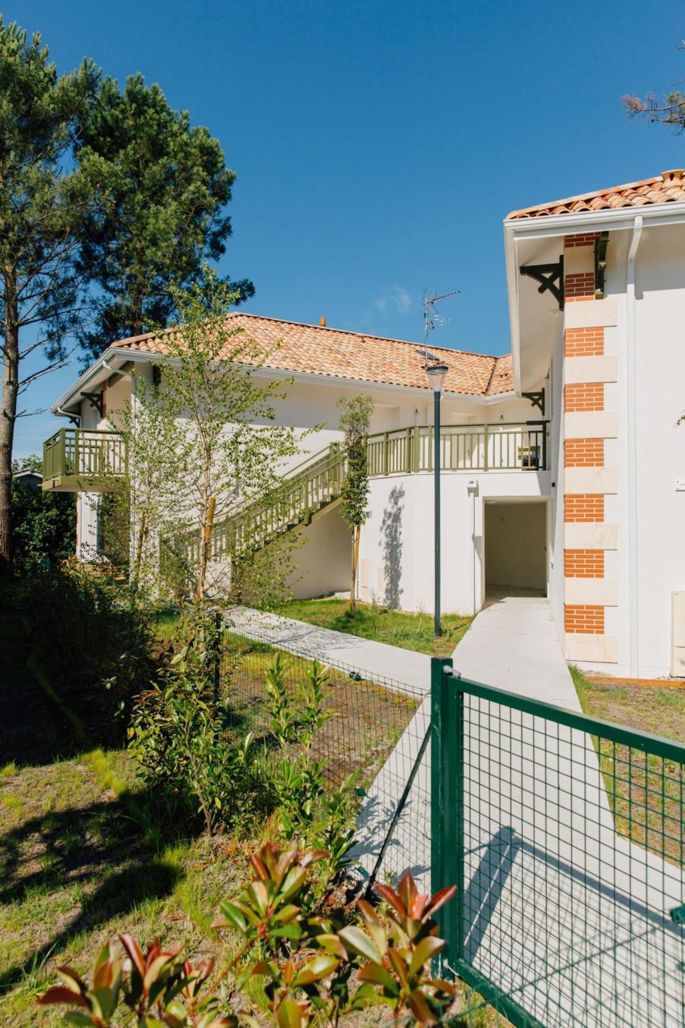 Appartement Des Verdiers Андернос-ле-Бен Екстериор снимка